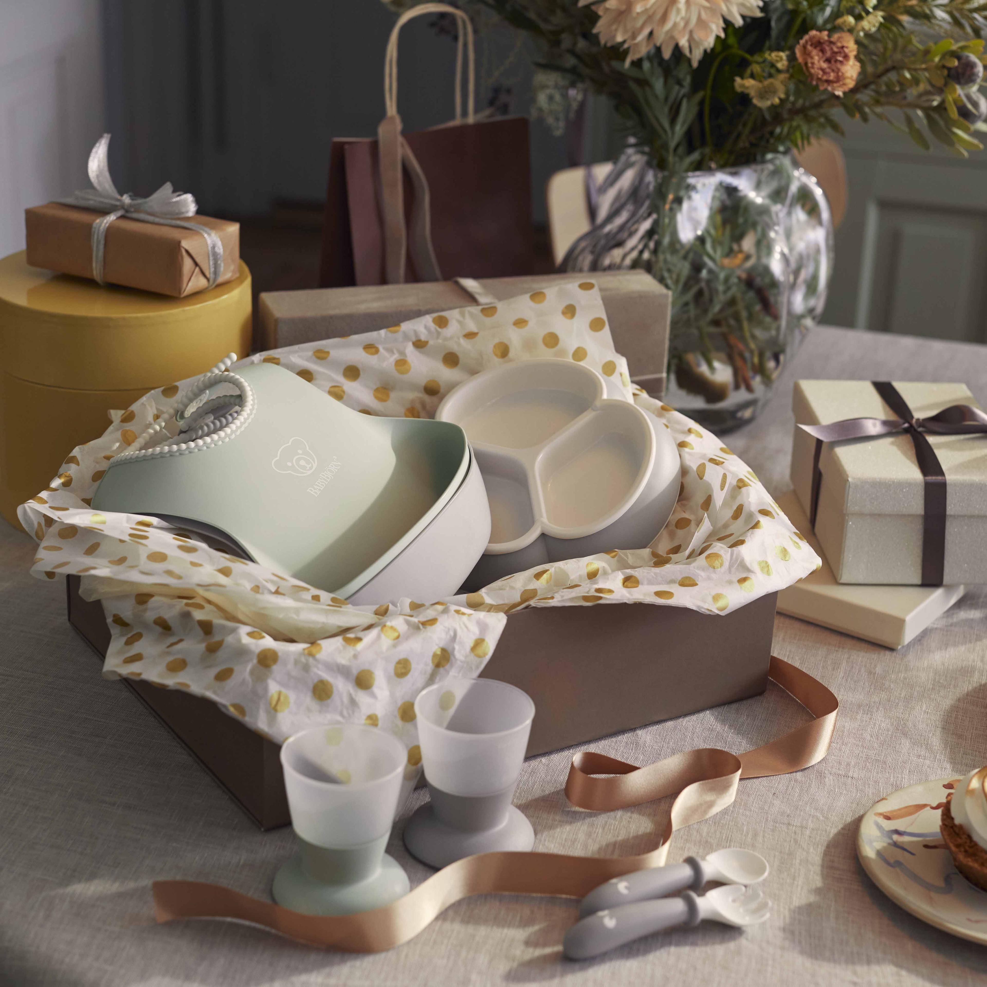 Gifts for Baby Shower, Baby Dinnerwear - BabyBjörn